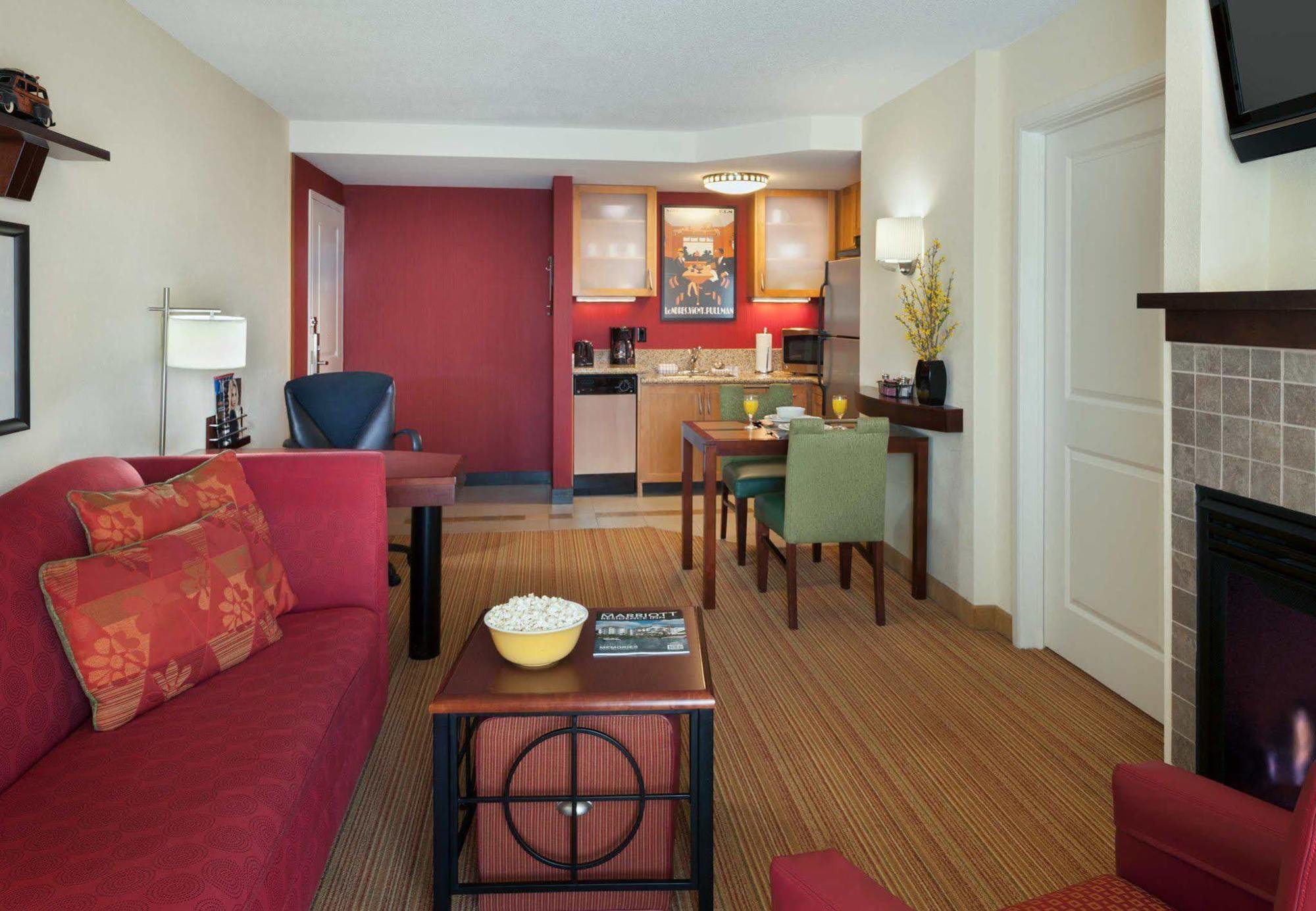 Residence Inn By Marriott Gravenhurst Muskoka Wharf Eksteriør bilde